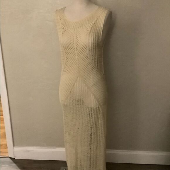 Cream Sleeveless Crochet Knit Dress/ Coverup One Size - Picture 2 of 8